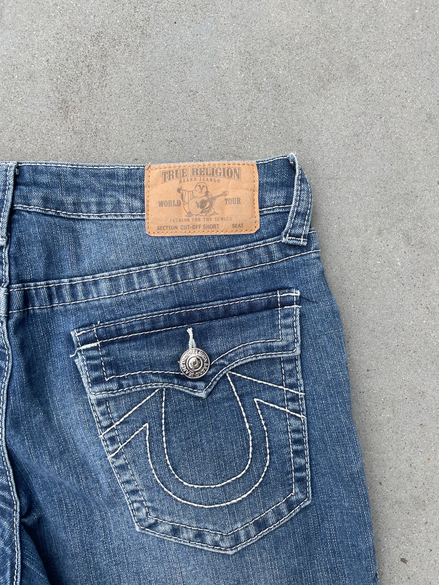 TRUE RELIGION SHORTS S