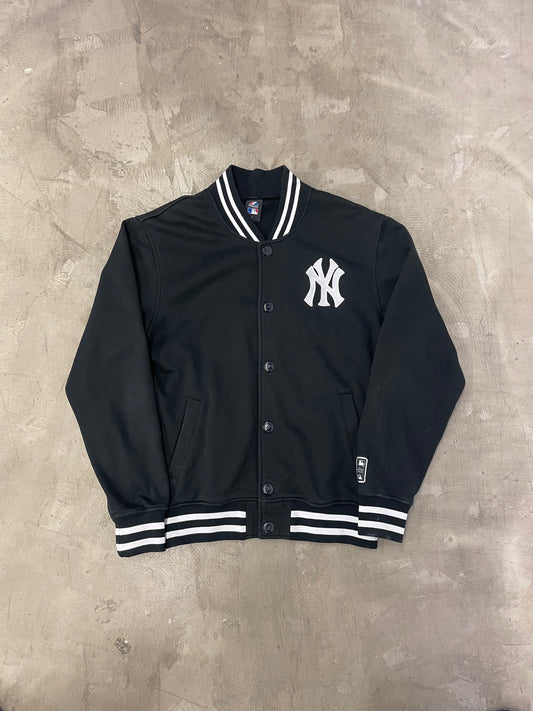 YANKEE VARSITY L