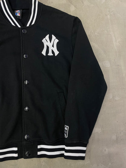 YANKEE VARSITY L