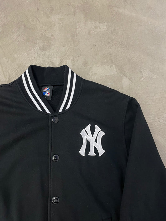 YANKEE VARSITY L